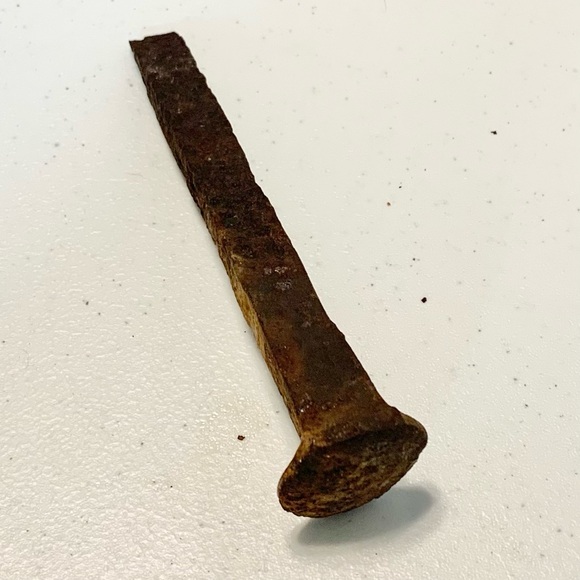 Antique Vintage Old Rusted Iron Railroad Spike Nail Tie Weight, [6.5 inch long] - Picture 4 of 6